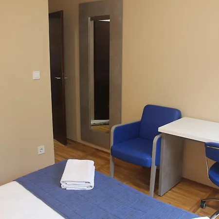 Matea Apartment Vir