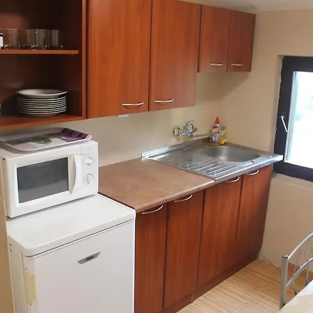 Apartment Matea Vir